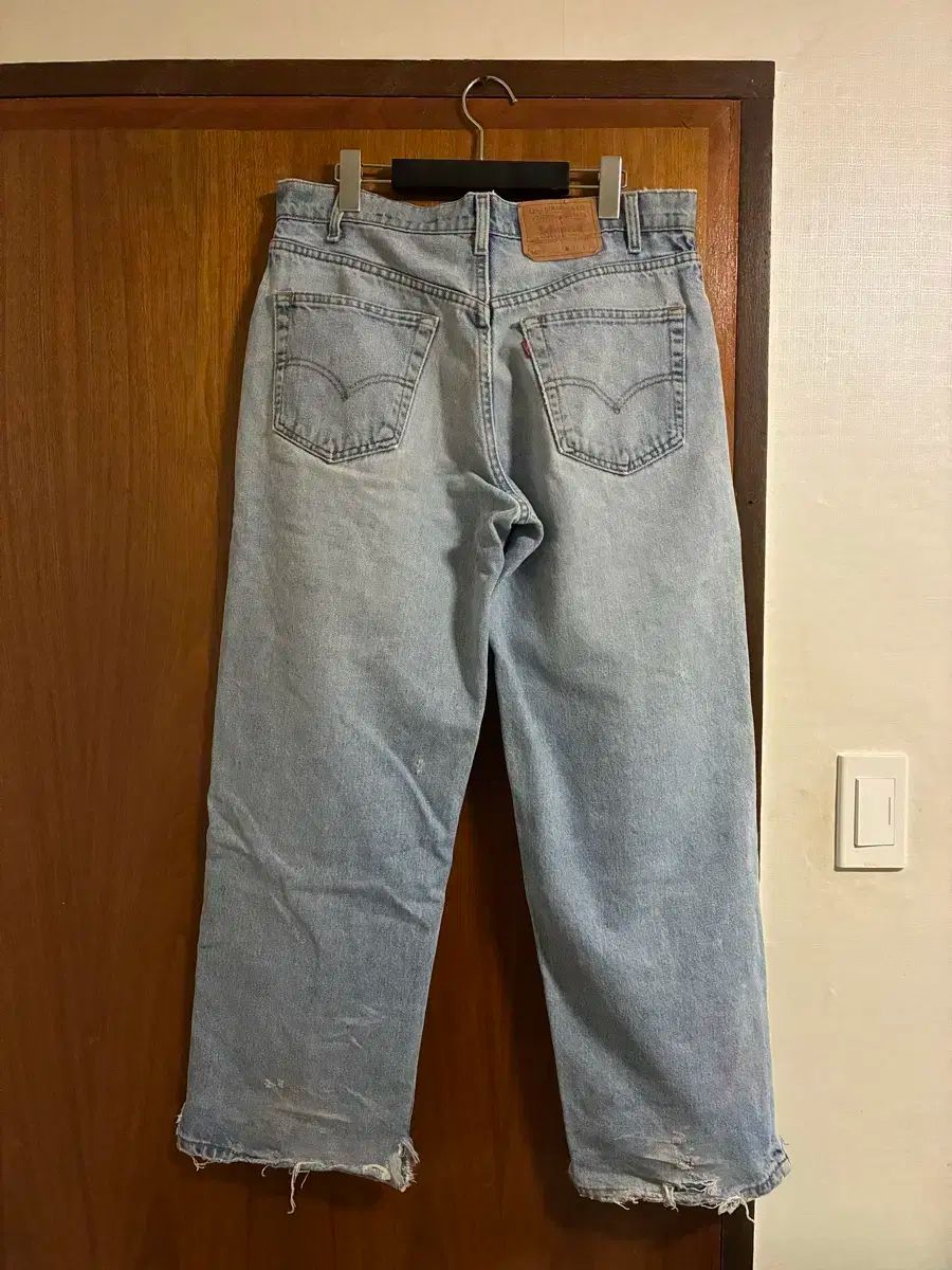 VINTAGE 90s LEVI S 567