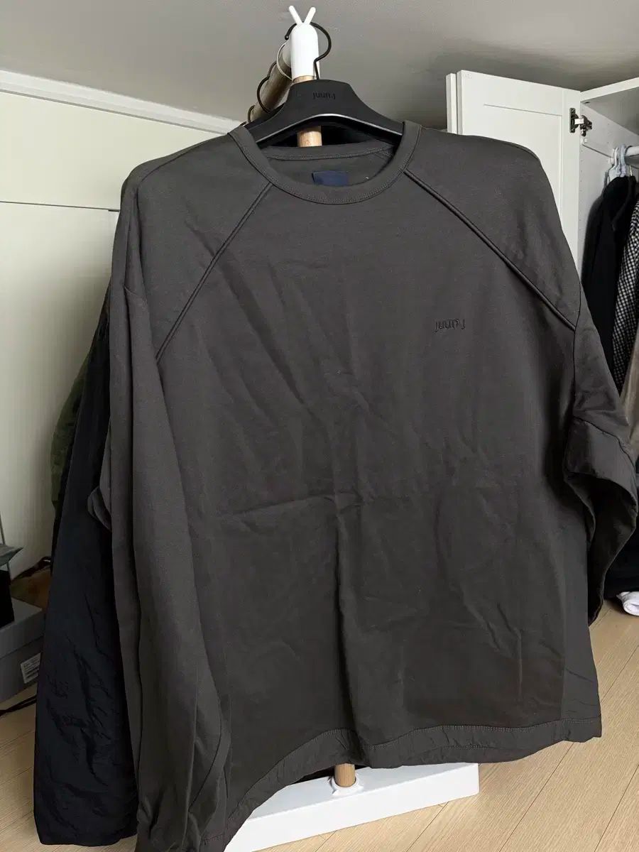 ジュンジェイ ロングスリーブ サイド ナイロン