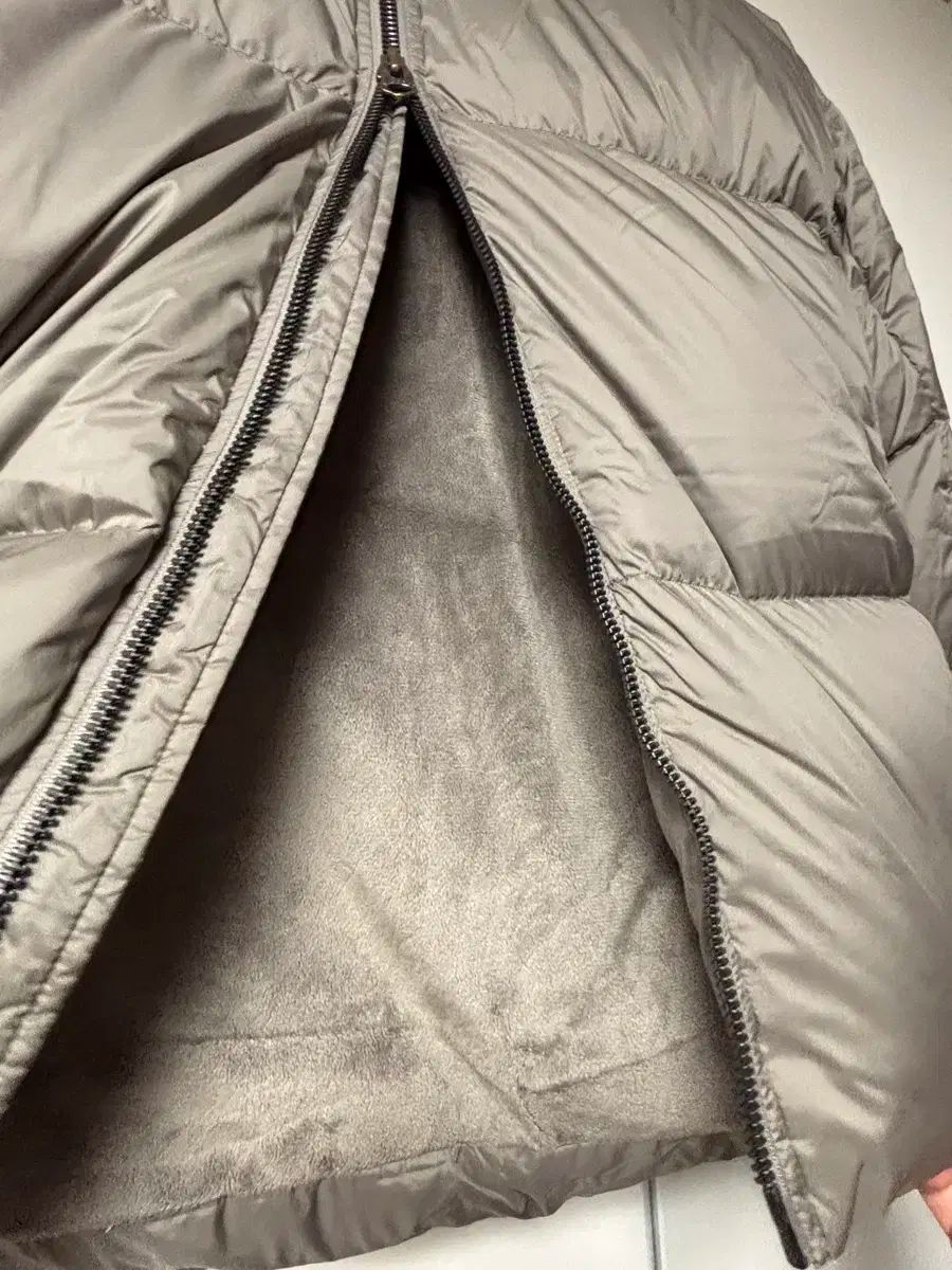 ダウン 100サイズ-2番目写真