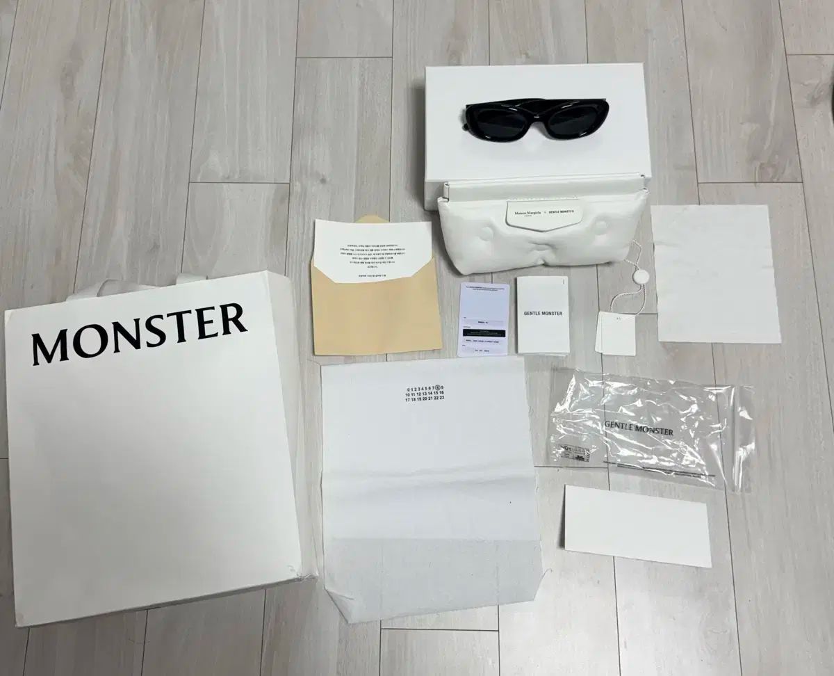 GENTLE MONSTER x Maison Margiela mm004