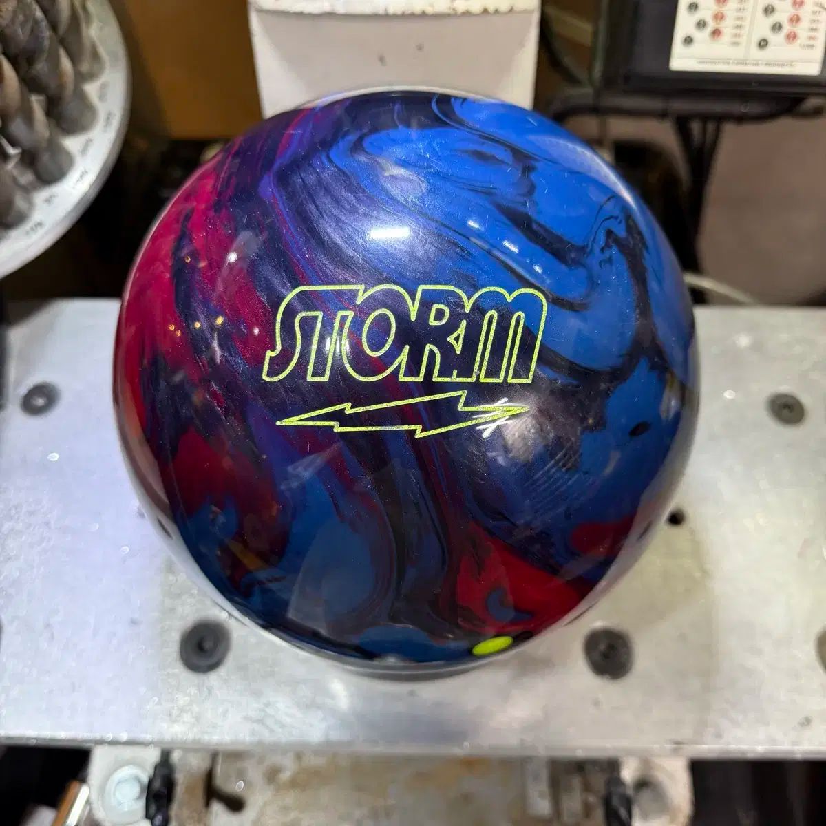 ジコビ イベント ストーム - ドミネーション FP 15パウンド 球