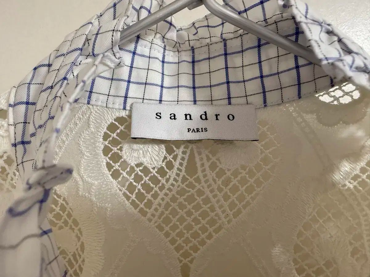 サンドロ フリル