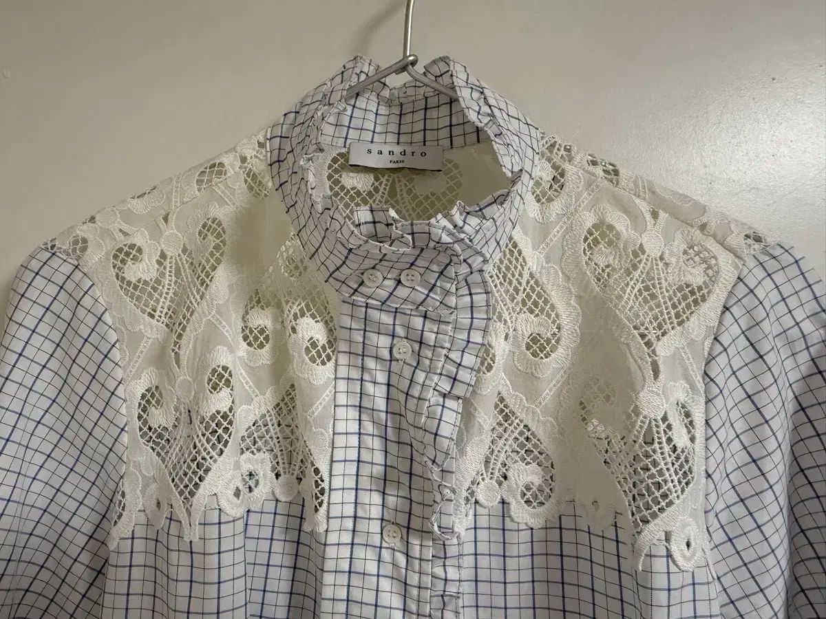 サンドロ フリル チェック ブラウス 1