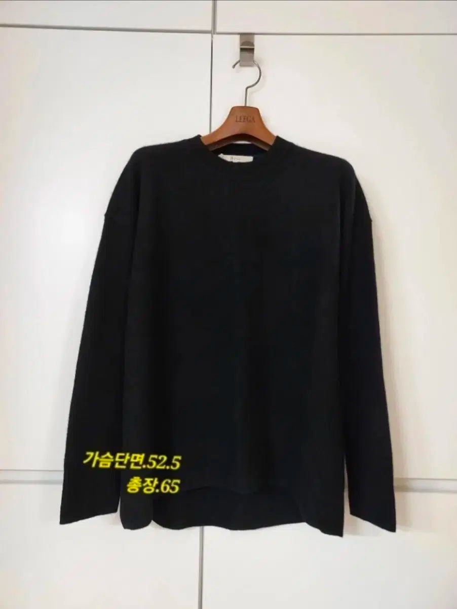 ジチュンヒデザイナー カシミアニット 66 細身77