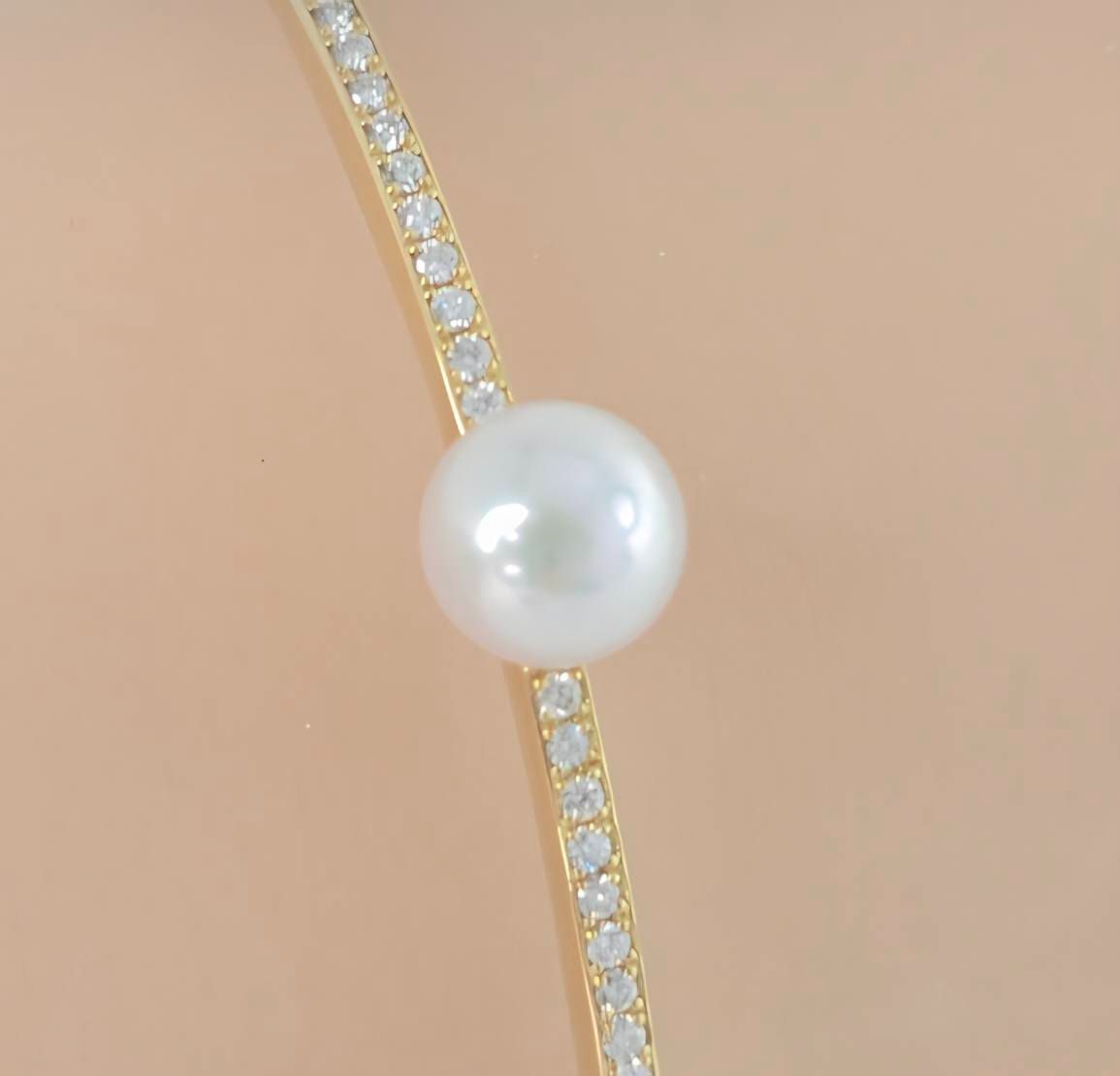 K18YG ダイヤモンドアコヤパールバングル