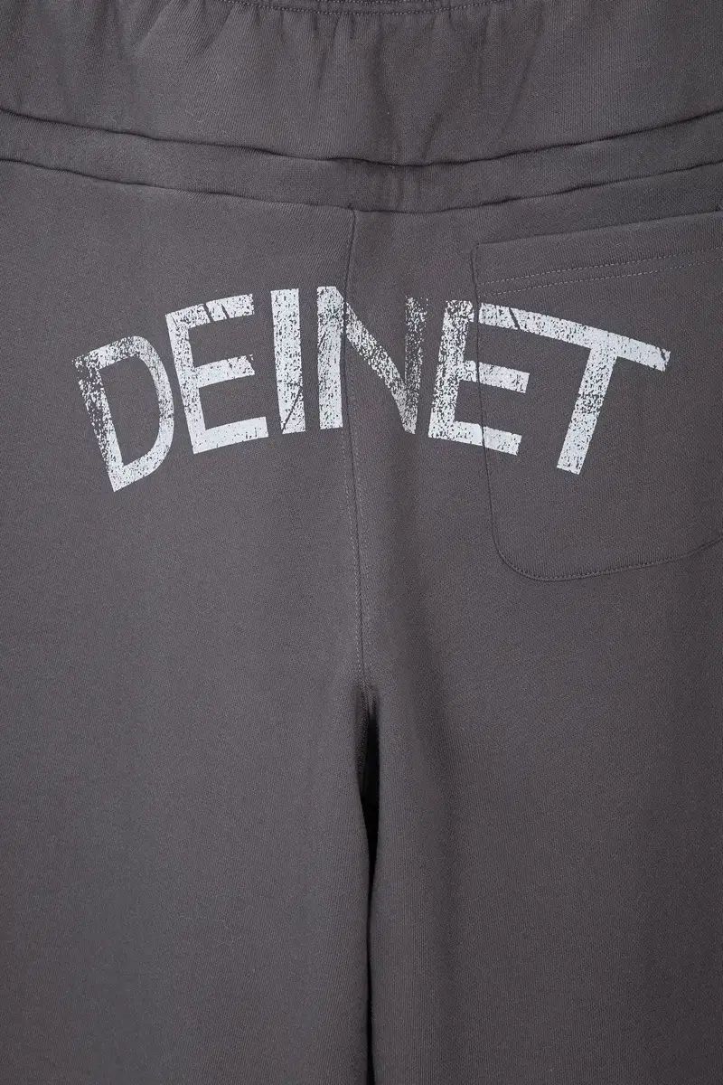  DEINET ダイニット バッグ ロゴ スウェット パンツ IN チャコール ジョガーパンツ スウェットパンツ パンツ
