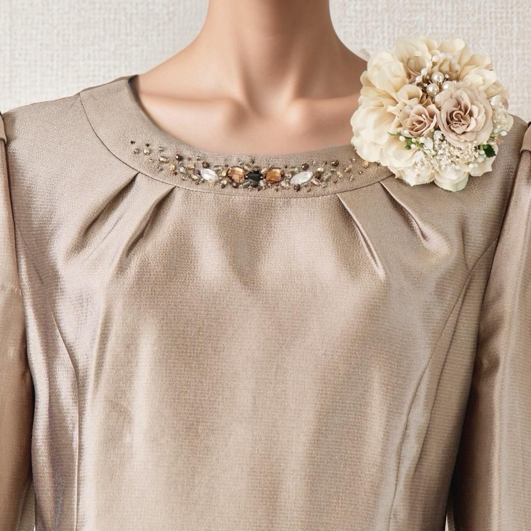 ベージュ 上品な光沢