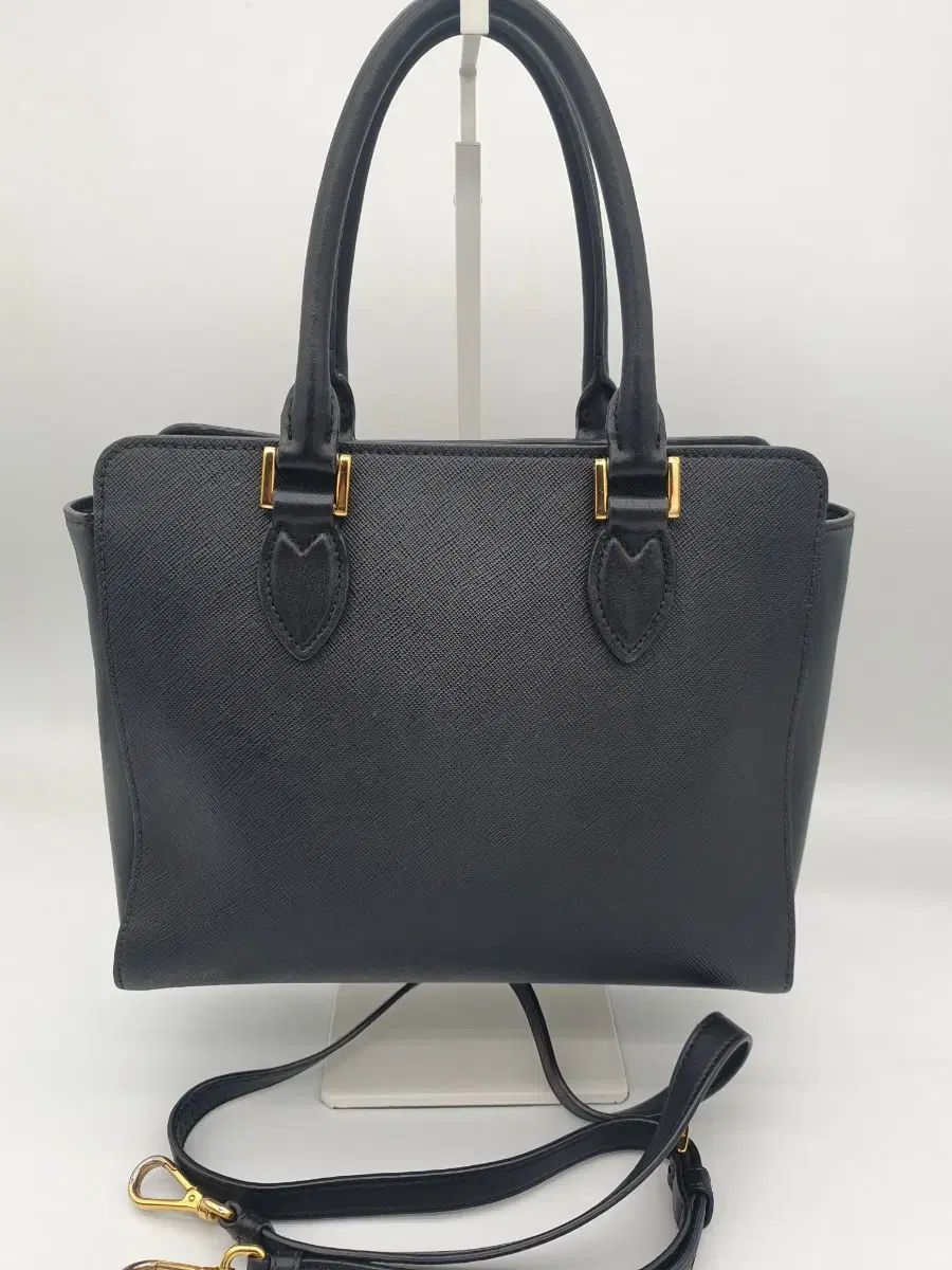 ショルダートートバッグ