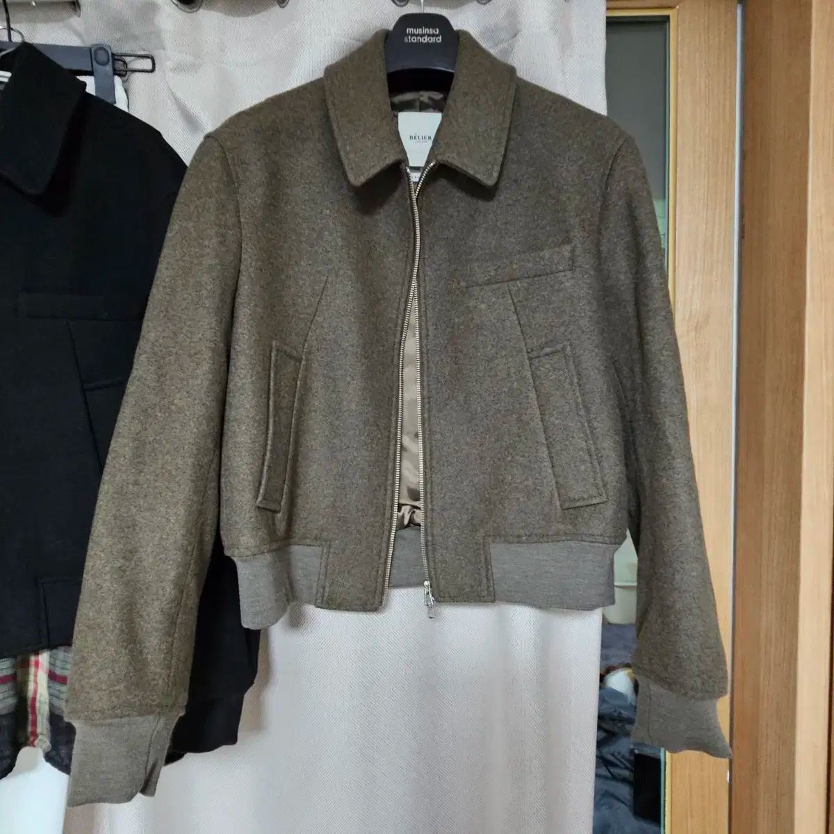 ベルリエ シティトリップ ブルゾン マレブラウン s