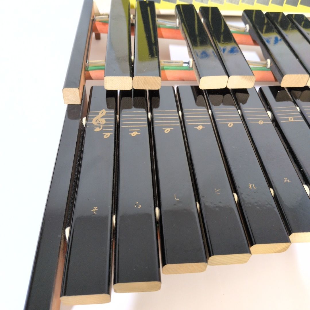 生産終了品ヤマハ YAMAHA 卓上 木琴 30音 マレット付 NO185② Amazon.co.jp: ヤマハ YAMAHA 卓上木琴 30音 マレット付 NO.185 : 楽器