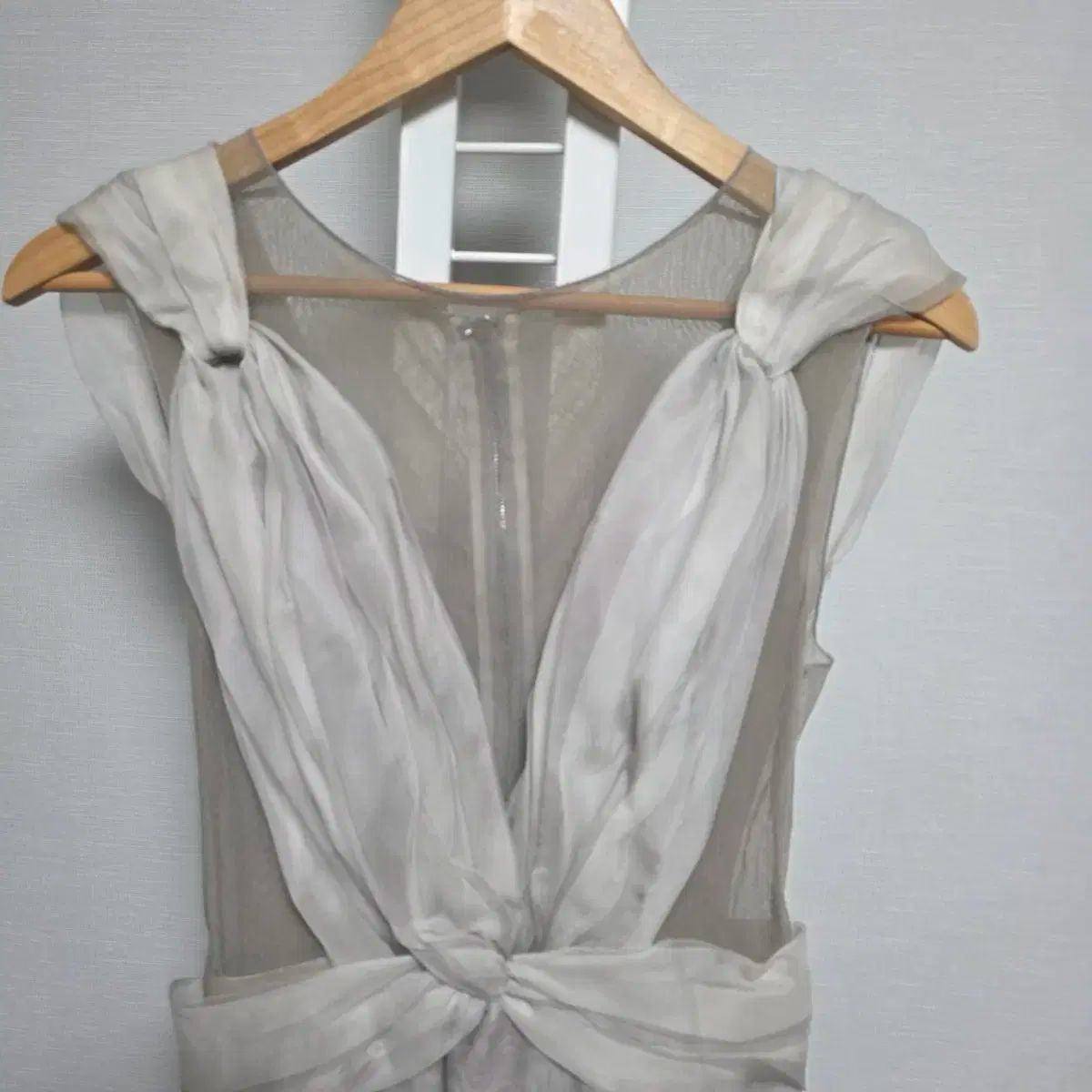 Dolce-Gabbana ドルチェ＆ガッバーナ アイボリー リボン結び デザイン ミニ ONE PIECE