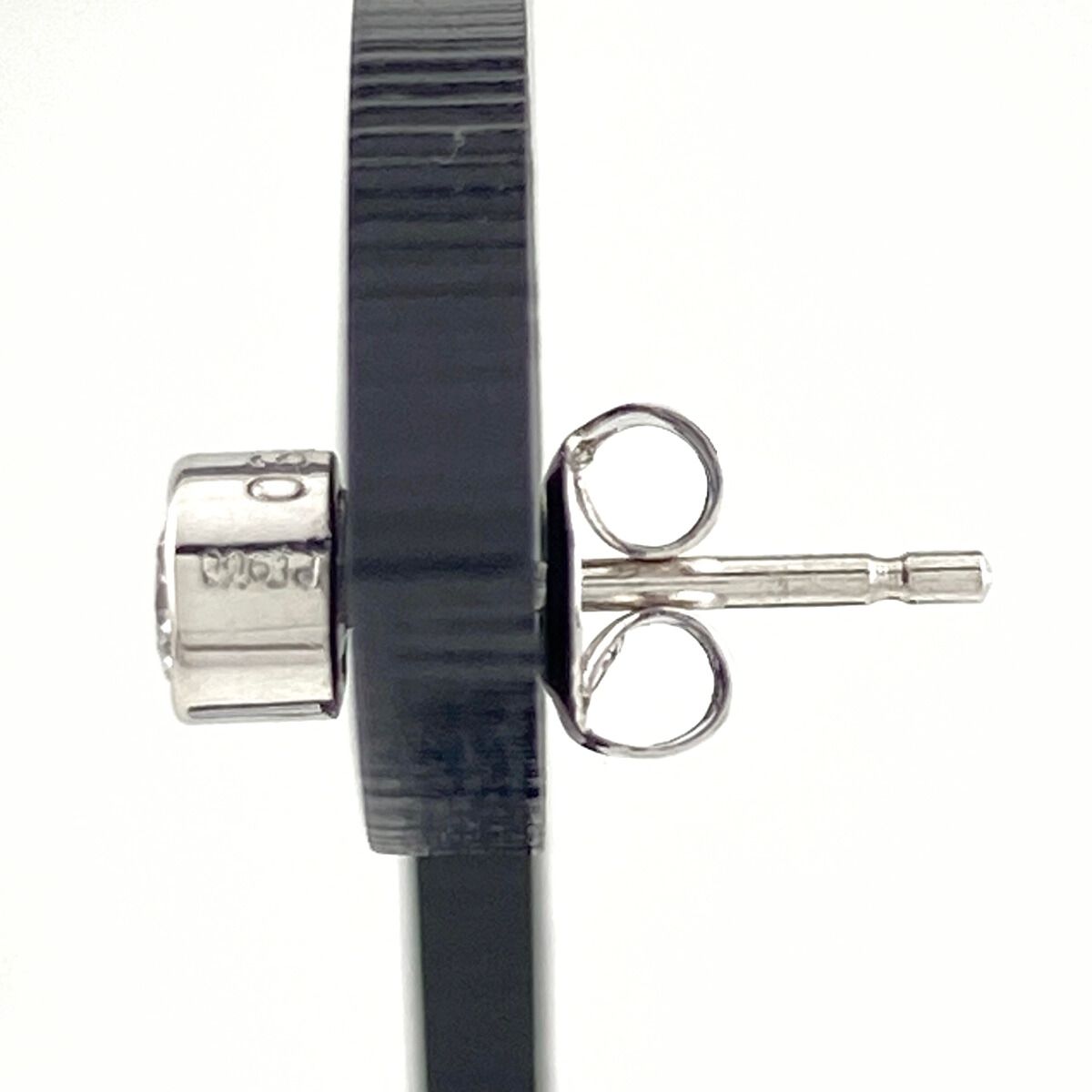 メレダイヤ デザインピアス プラチナ イヤリング Pt 900 850 ダイヤモンド レディース