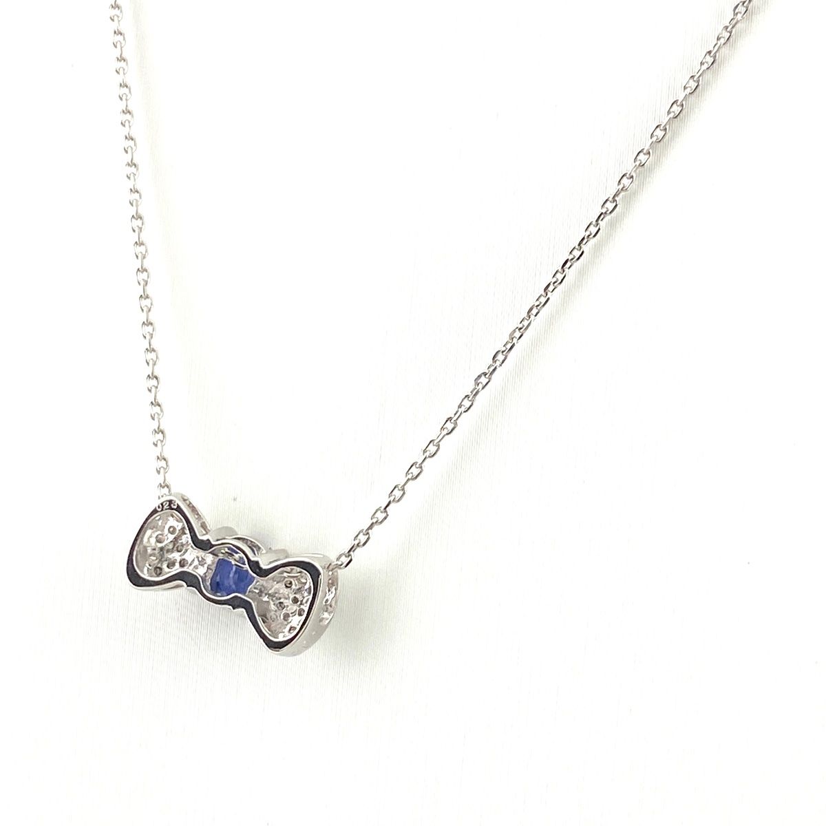 サファイア デザインネックレス プラチナ メレダイヤ ペンダント ネックレス Pt 850 レディース