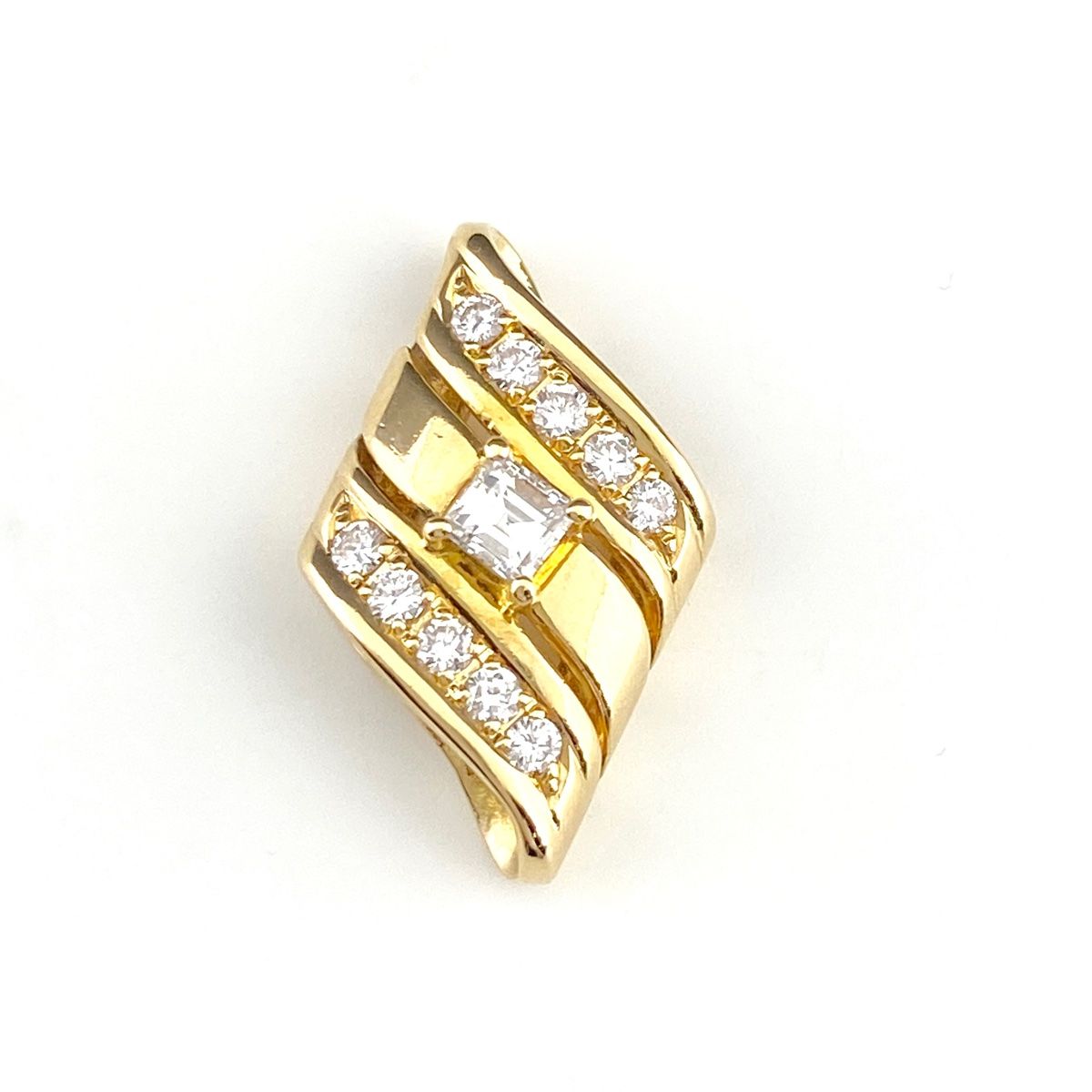 ポーラ POLA メレダイヤ ペンダントトップ YG イエローゴールド ペンダントトップ K18 ダイヤモンド レディース