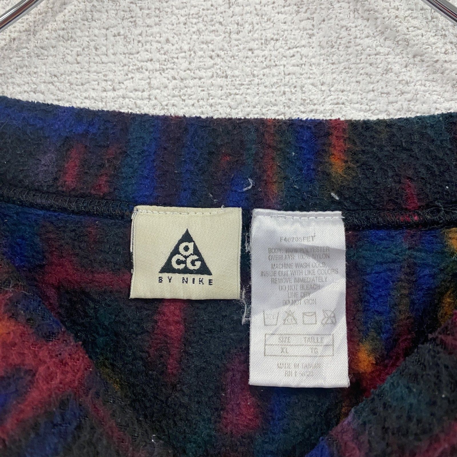 フリースプルオーバー