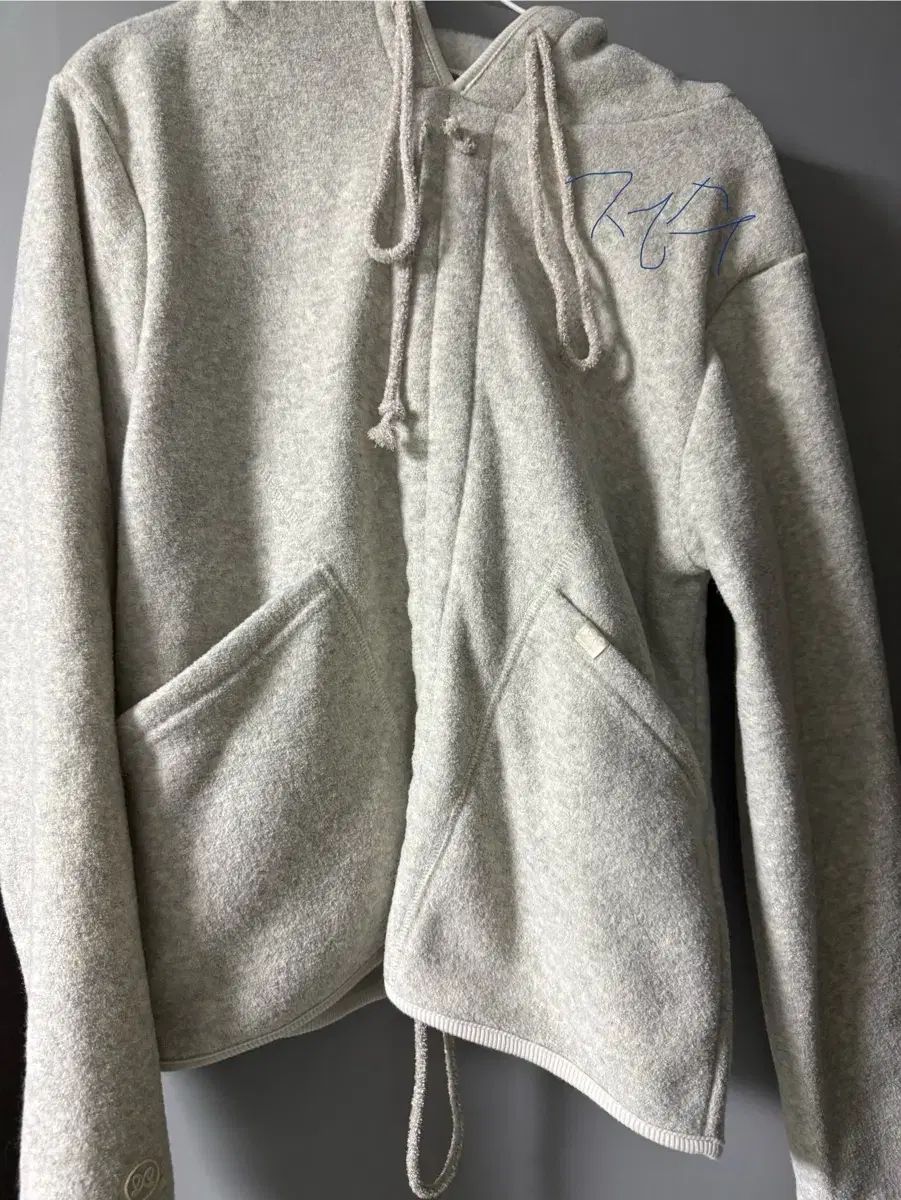 タイプサービス フリース フーディー グレー