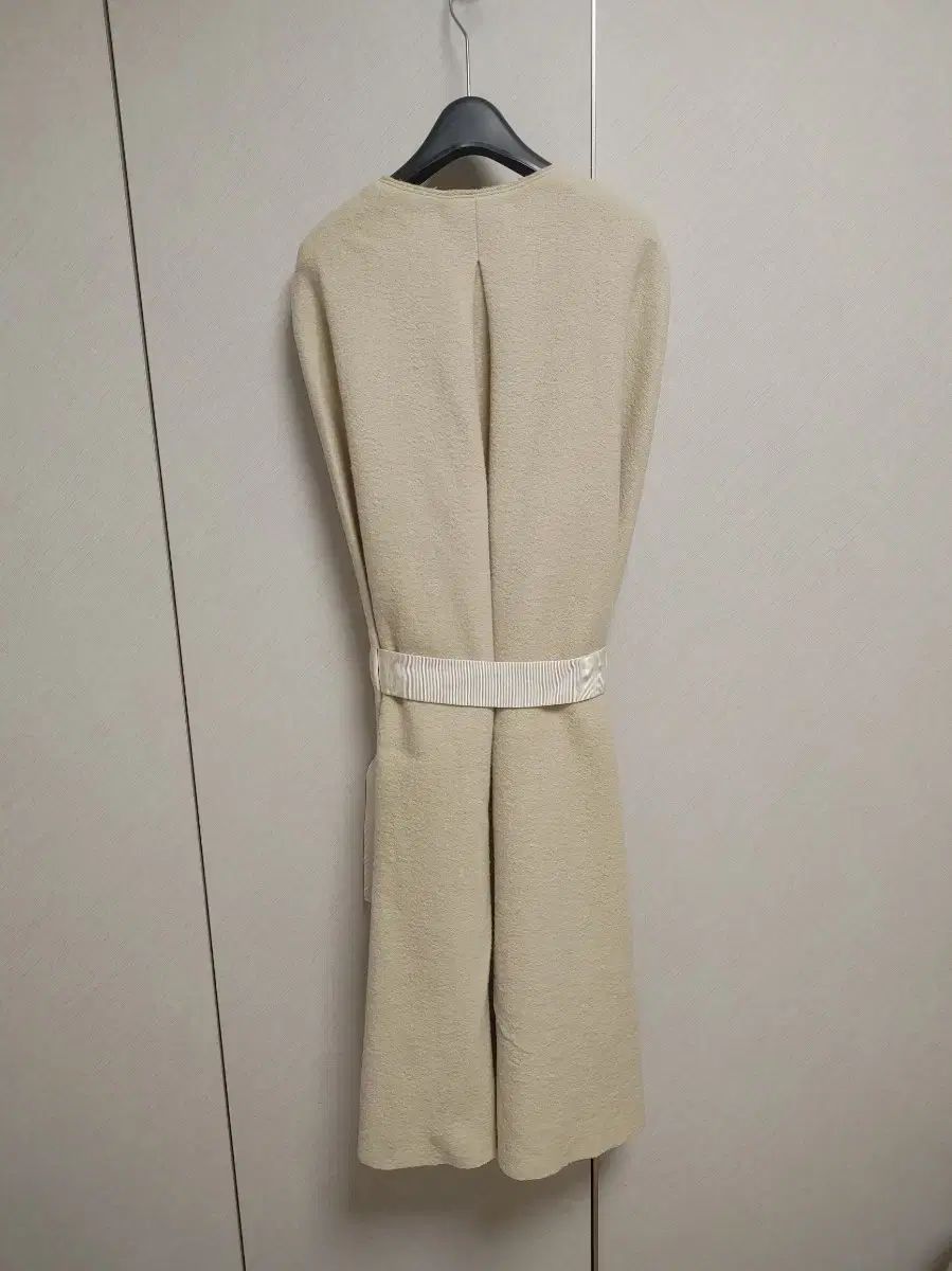 イサベルマラン バージンウール ベスト