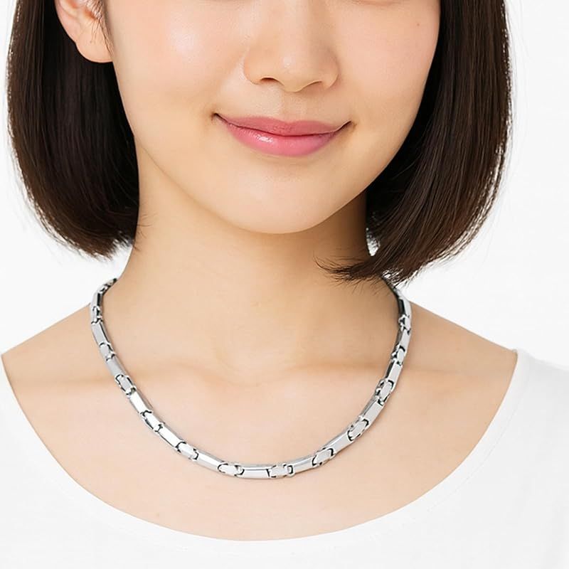 新品】 [はち] 純度99.99％ 23粒 ゲルマニウムネックレス 純チタン