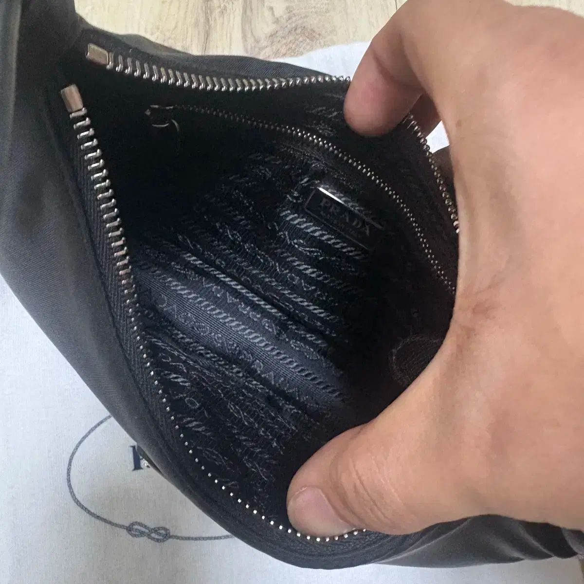 PRADA プラダ Re-Nylon HOBO BAG トートバッグ バッグ