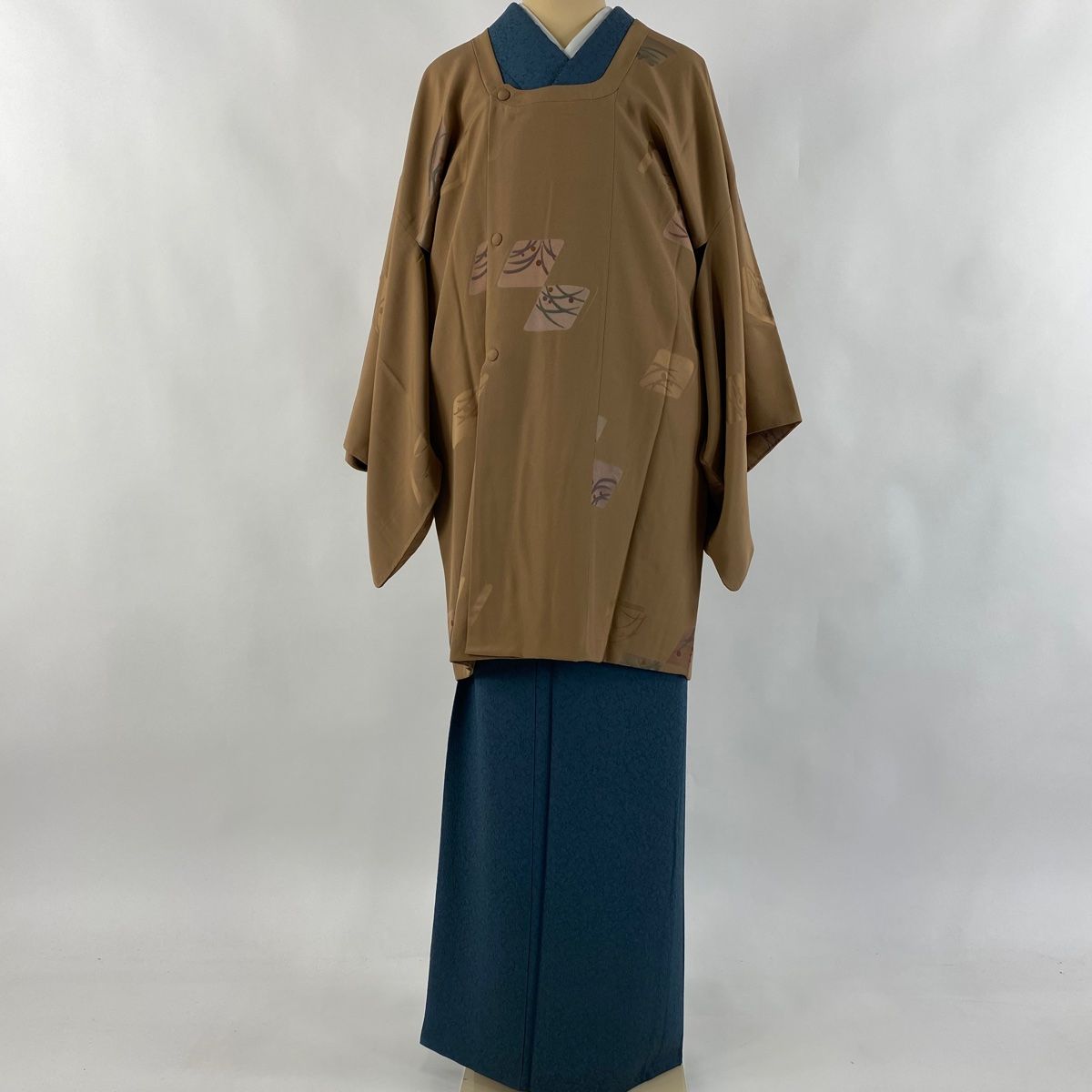 道行 身丈89 cm 裄丈66 M 和装コート 都衿 雪芝 茶色 正絹 秀品