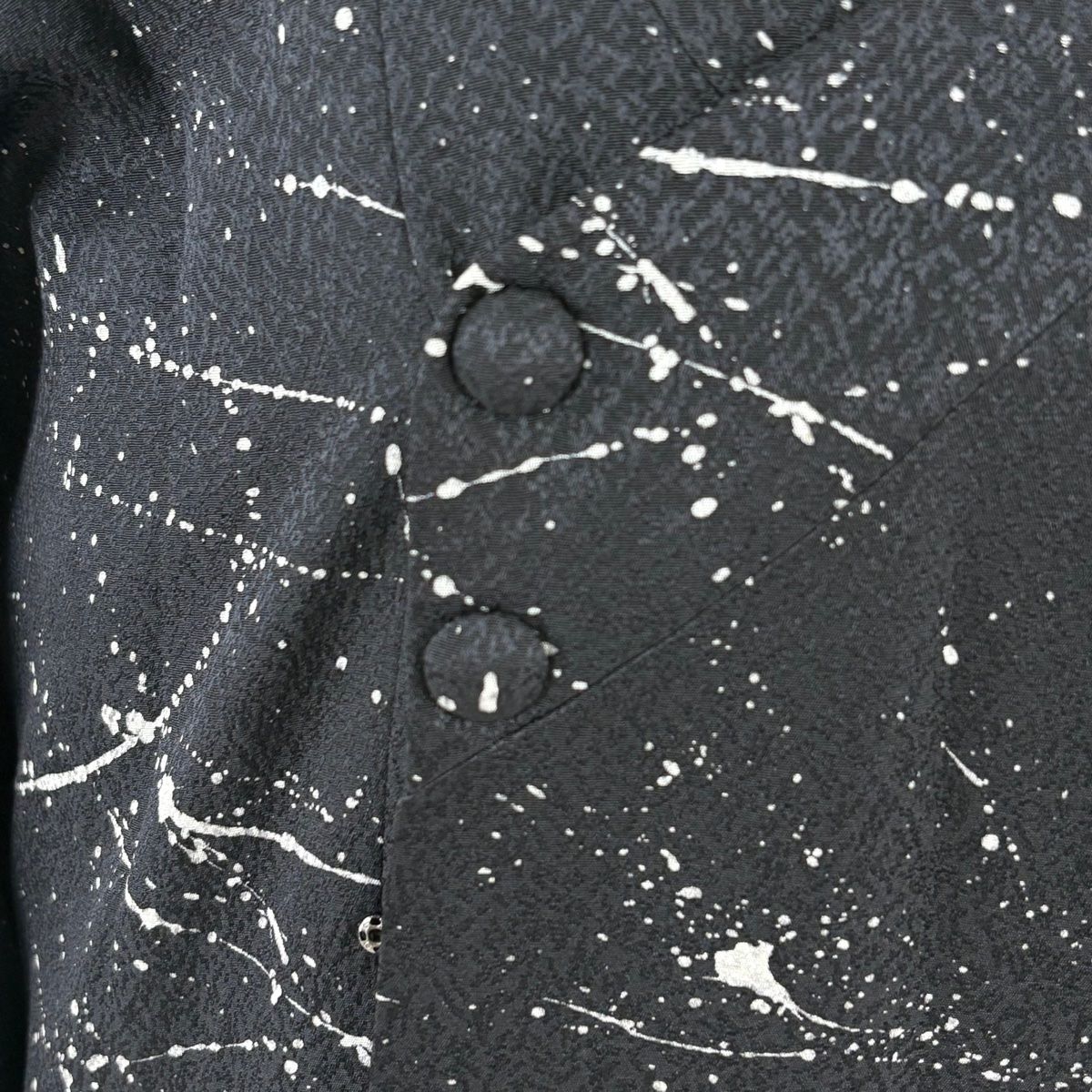  道行 身丈106 cm 裄丈65 5 M 和装コート 千代田衿 幾何学模様 黒 正絹 秀品 羽織 着物 浴衣