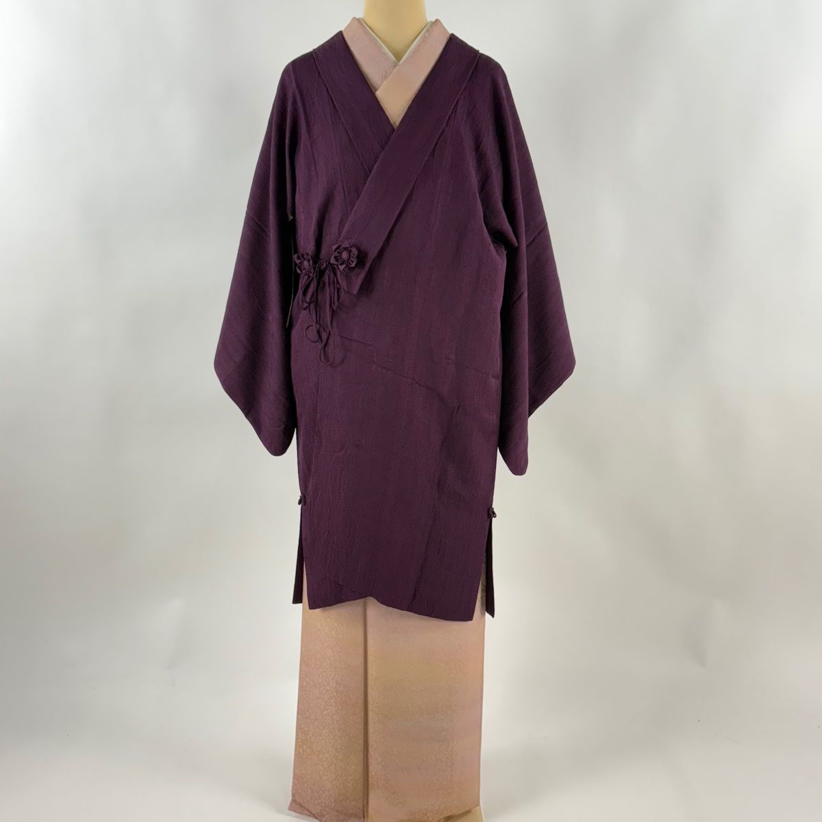 道中着 身丈97 cm 裄丈61 S 和装コート へちま衿 地紋 紫 正絹 秀品