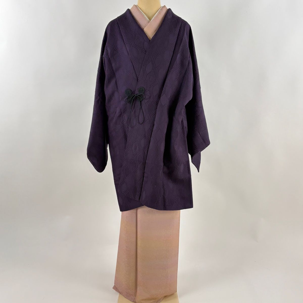 道中着 身丈90.5 cm 裄丈64.5 M 和装コート 草木染 地紋 濃紫 正絹 秀品