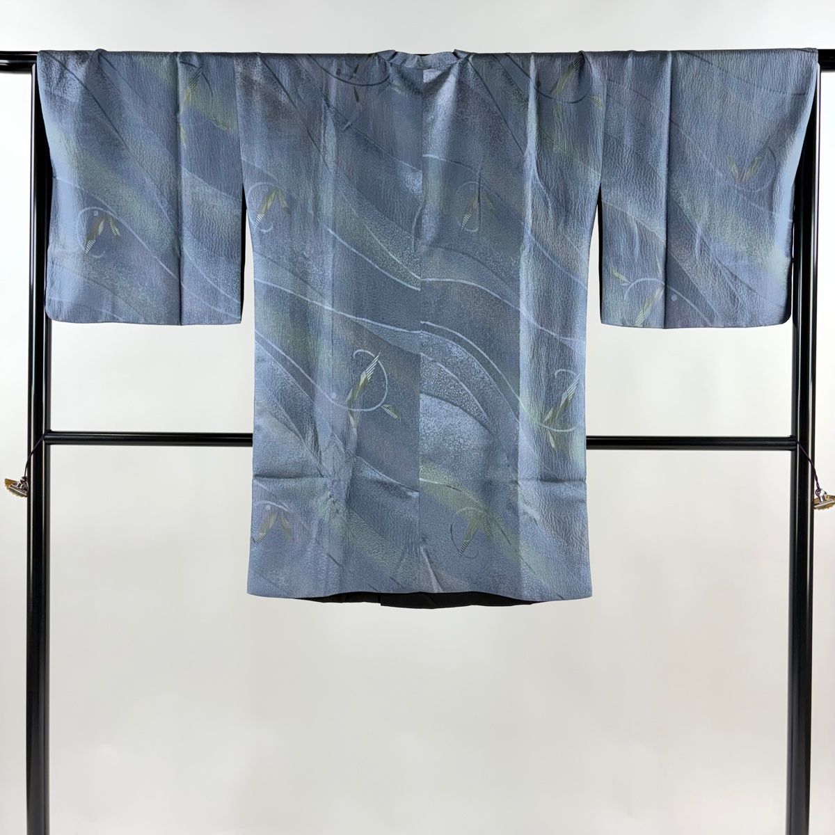 道行 身丈90 cm 裄丈66 5 M 和装コート 角衿 葉 幾何学模様 青灰色 正絹 秀品