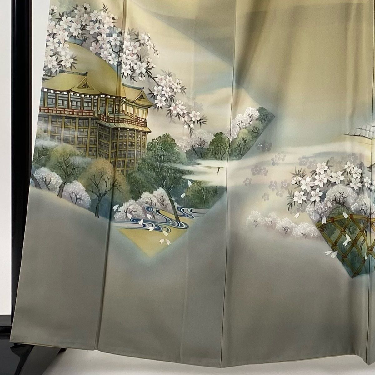 訪問着 身丈164 cm 裄丈66 M 袷 落款 清水寺 桜 ぼかし 薄黄土色 正絹 秀品