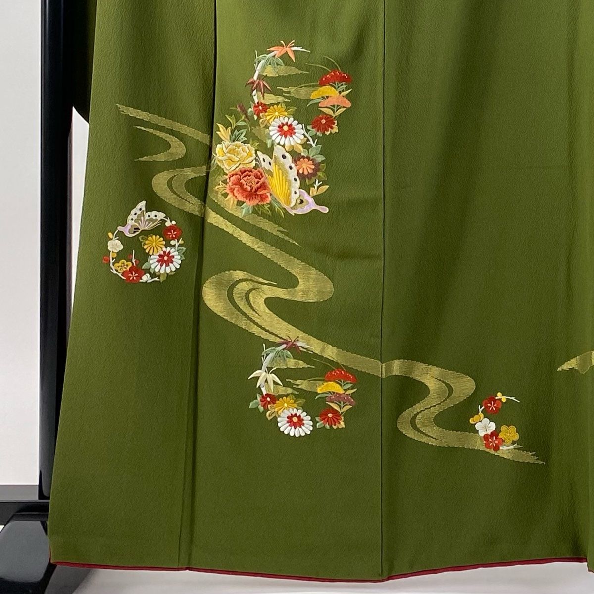 振袖 身丈162.5 cm 裄丈68 L 袷 蝶 花丸文 金銀糸 刺繍 鶯色 正絹 秀品