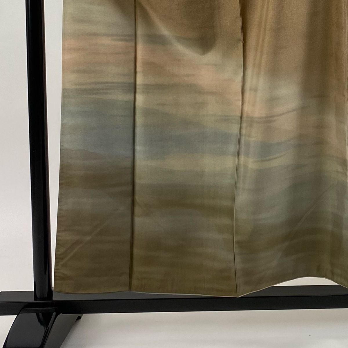 付下げ 身丈157 cm 裄丈61.5 S 袷 紬地 山並み 霞ぼかし 茶色 正絹 秀品