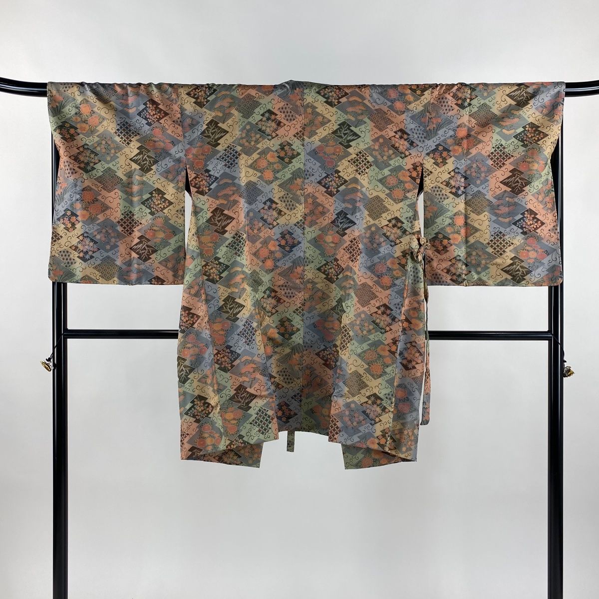 道中着 身丈97 cm 裄丈67 M 和装コート 松川菱 草花 青灰色 正絹 秀品