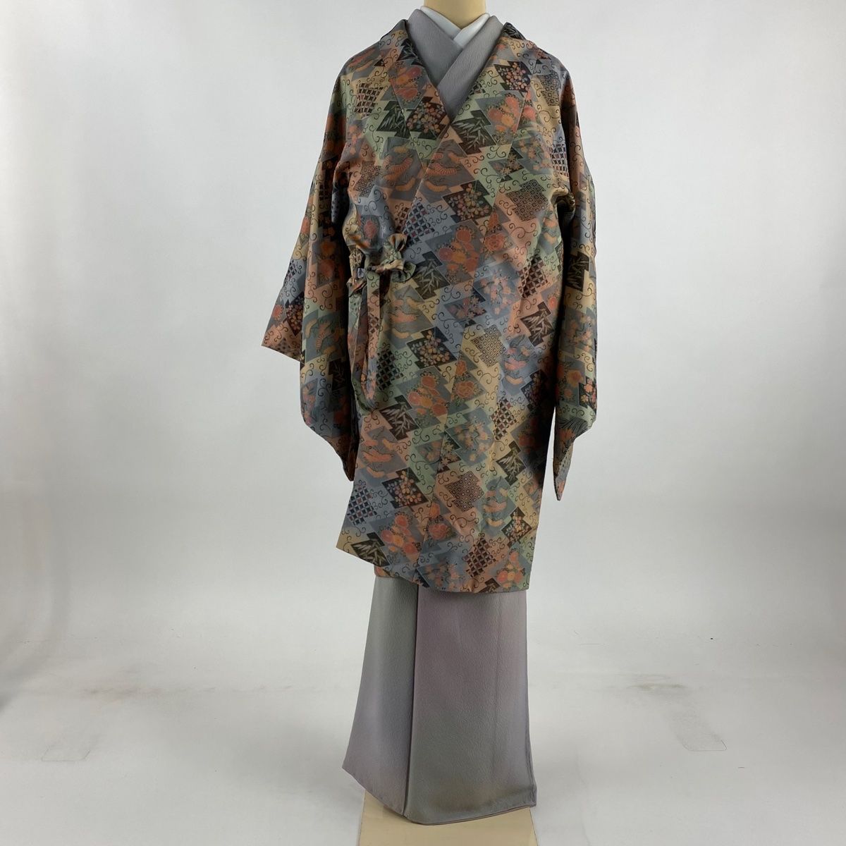 道中着 身丈97 cm 裄丈67 M 和装コート 松川菱 草花 青灰色 正絹 秀品