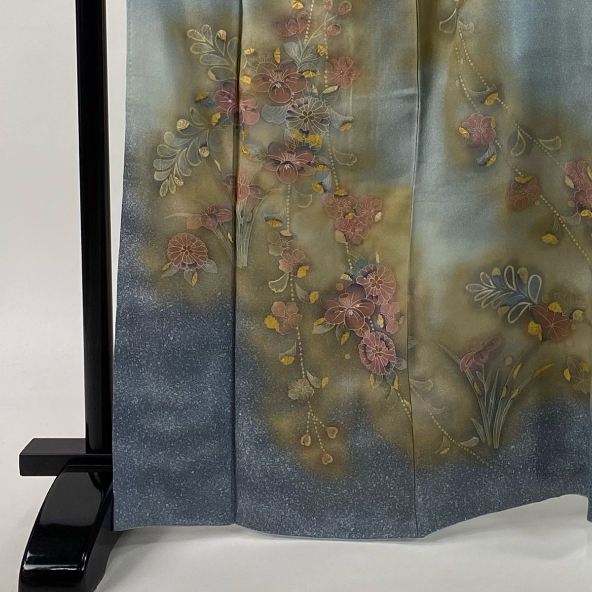 訪問着 身丈166 cm 裄丈65 M 袷 草花 金彩 ぼかし 青灰色 正絹 秀品