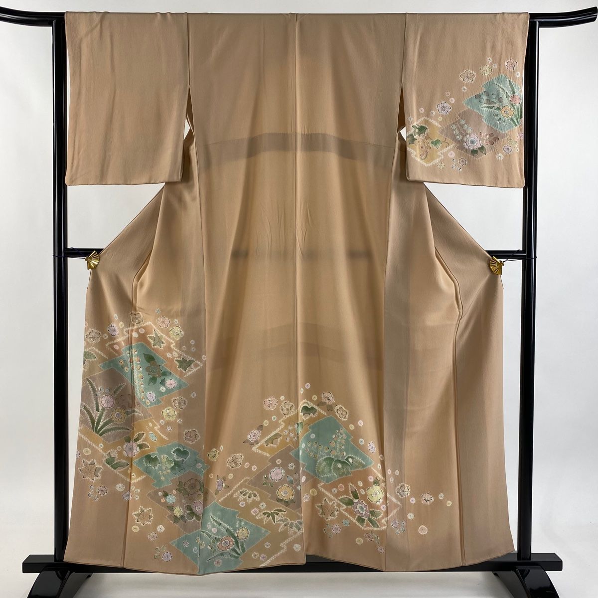 訪問着 身丈157.5 cm 裄丈63.5 S 袷 草花 松皮菱 絞り 薄オレンジ 正絹 秀品