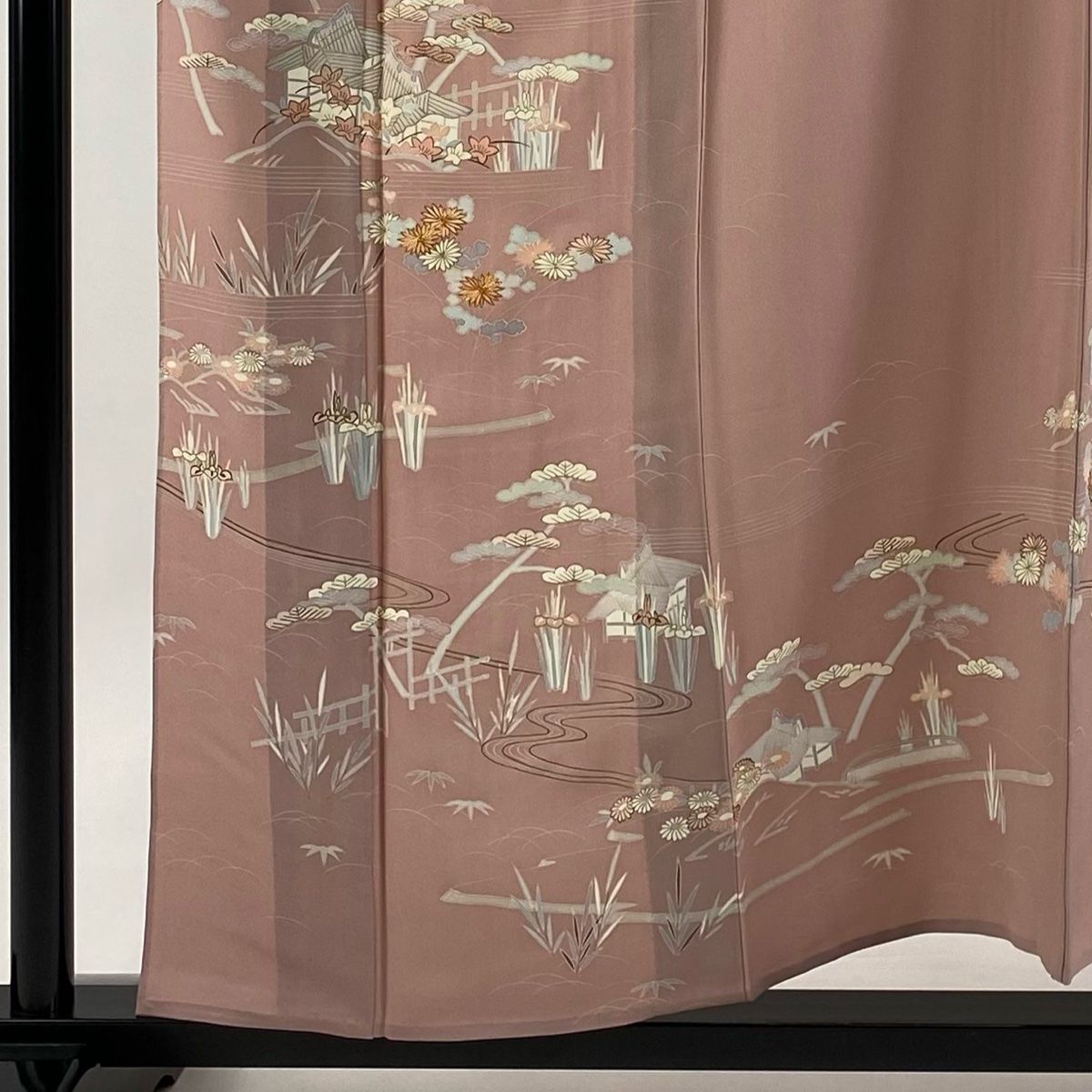 訪問着 身丈158 cm 裄丈61 5 S 単衣 建物 草花 金糸 金彩 ピンク 正絹 秀品 一つ紋