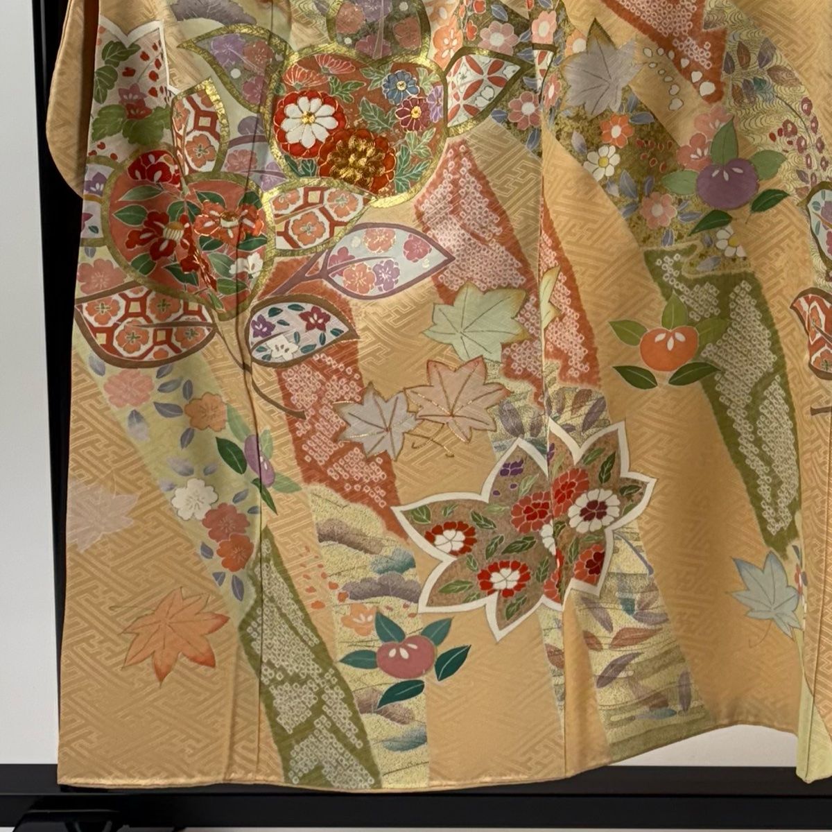振袖 身丈154 cm 裄丈66 M 袷 橘花 楓 金糸 金彩 薄オレンジ 正絹 秀品