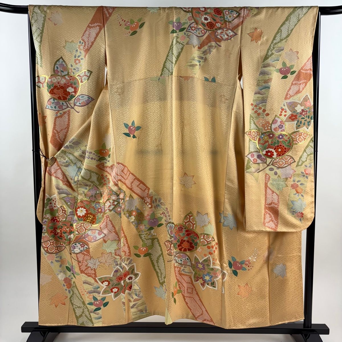 振袖 身丈154 cm 裄丈66 M 袷 橘花 楓 金糸 金彩 薄オレンジ 正絹 秀品