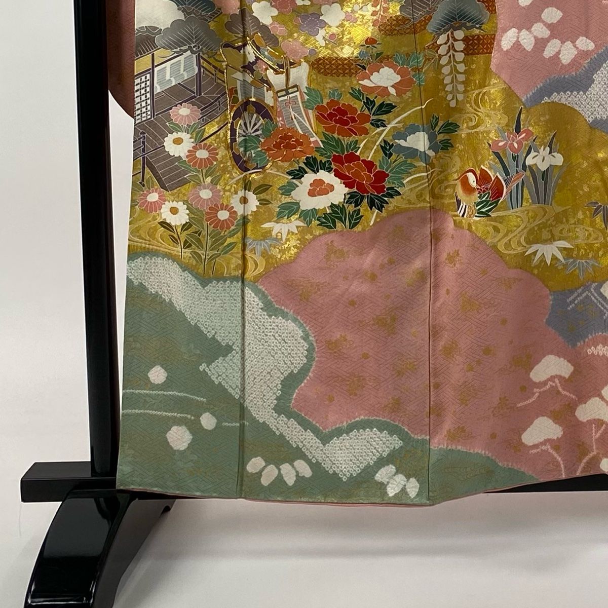 振袖 身丈159 cm 裄丈66 M 袷 御所車 草花 金糸 絞り ピンク 正絹 秀品