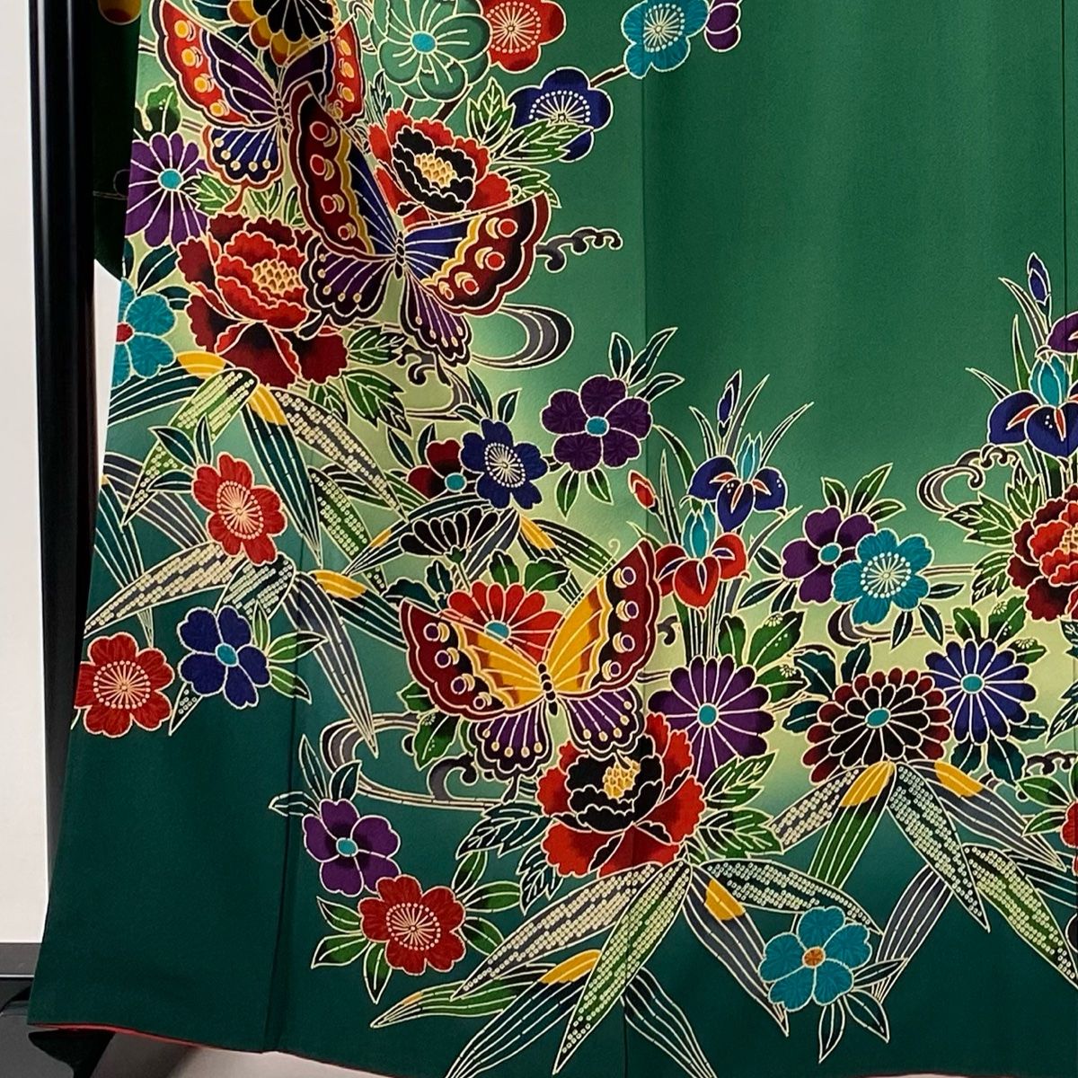 振袖 身丈162 5 cm 裄丈66 M 袷 草花 蝶 ぼかし 緑 正絹