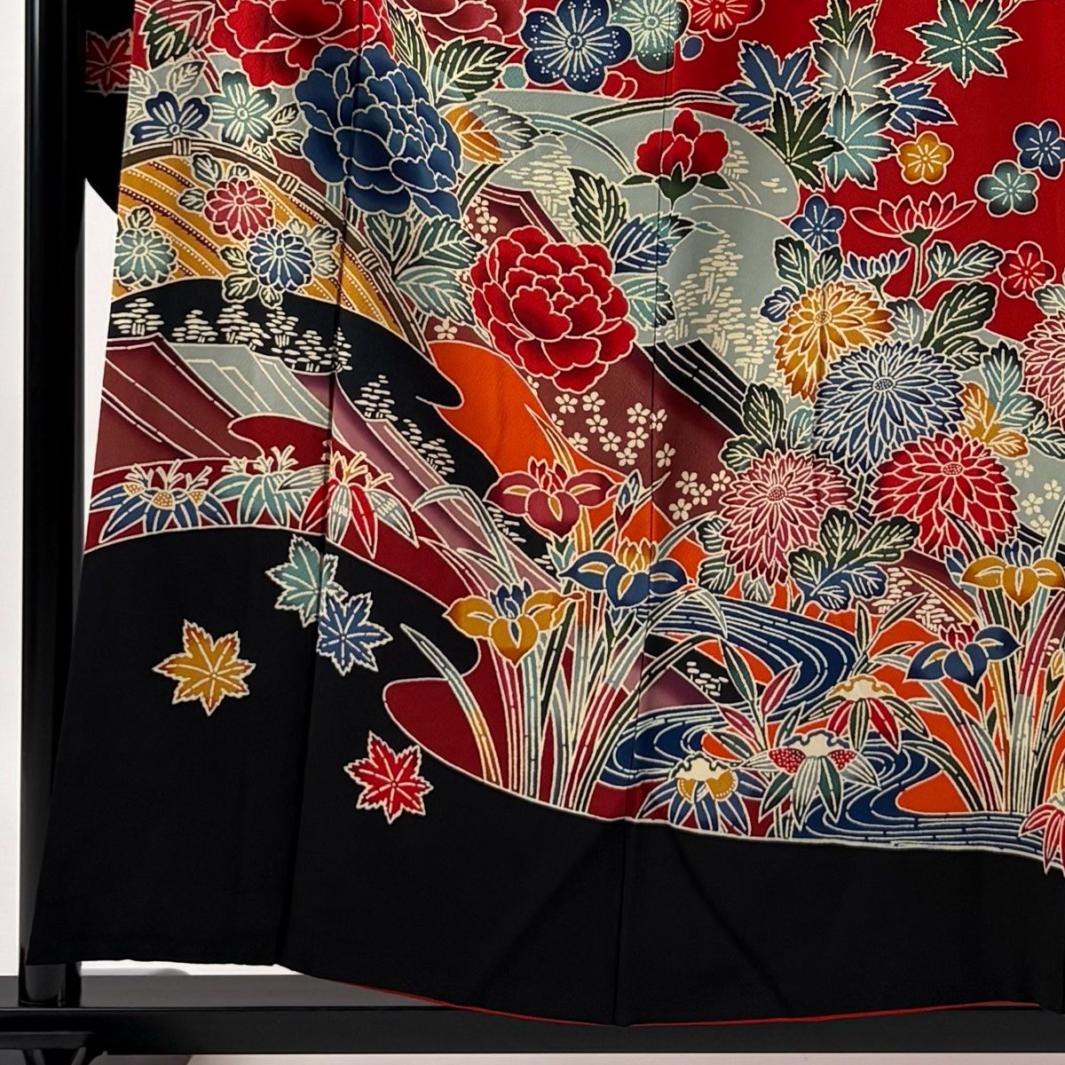 振袖 身丈156 cm 裄丈65.5 M 袷 牡丹 草花 赤 正絹