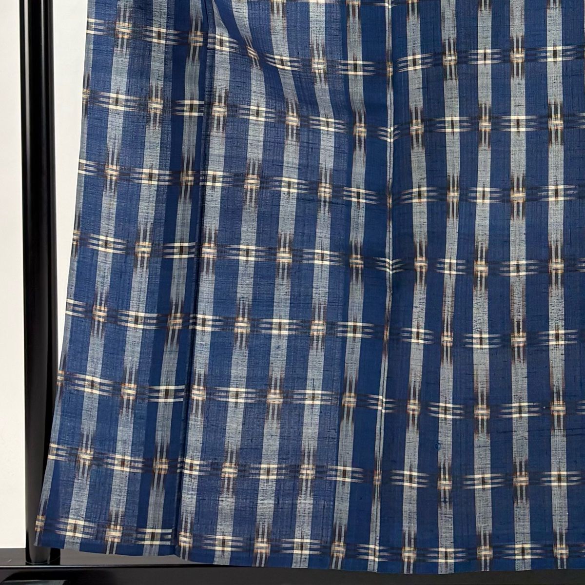 紬 身丈159 cm 裄丈62.5 S 単衣 縞 幾何学模様 藍色 正絹