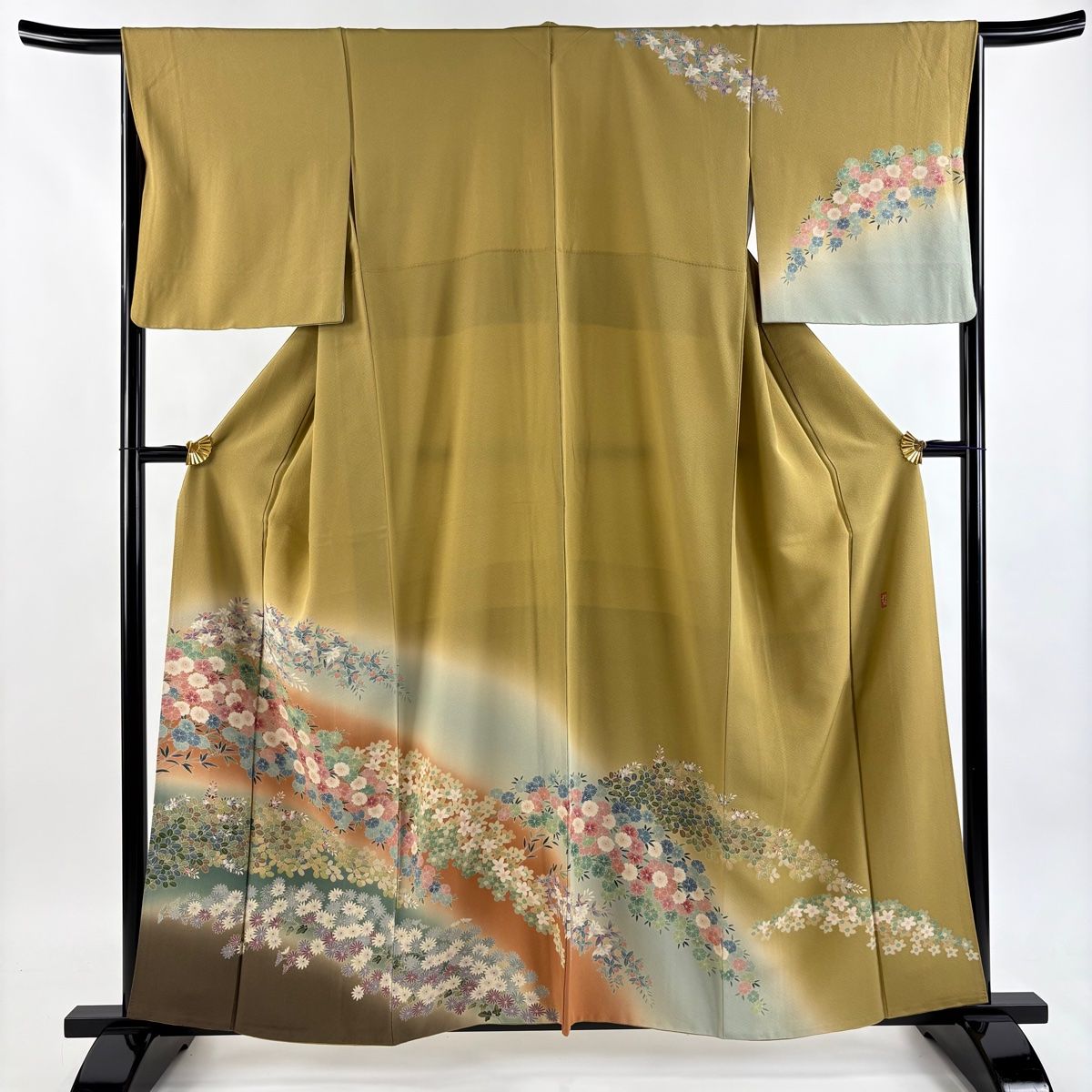 訪問着 身丈159 cm 裄丈65.5 M 袷 田村哲彦 落款 草花 萩 ぼかし 山吹茶色 正絹