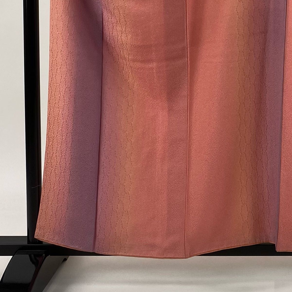 小紋 身丈159 cm 裄丈64 M 袷 網目文 銀通し 縦ぼかし ピンク 正絹