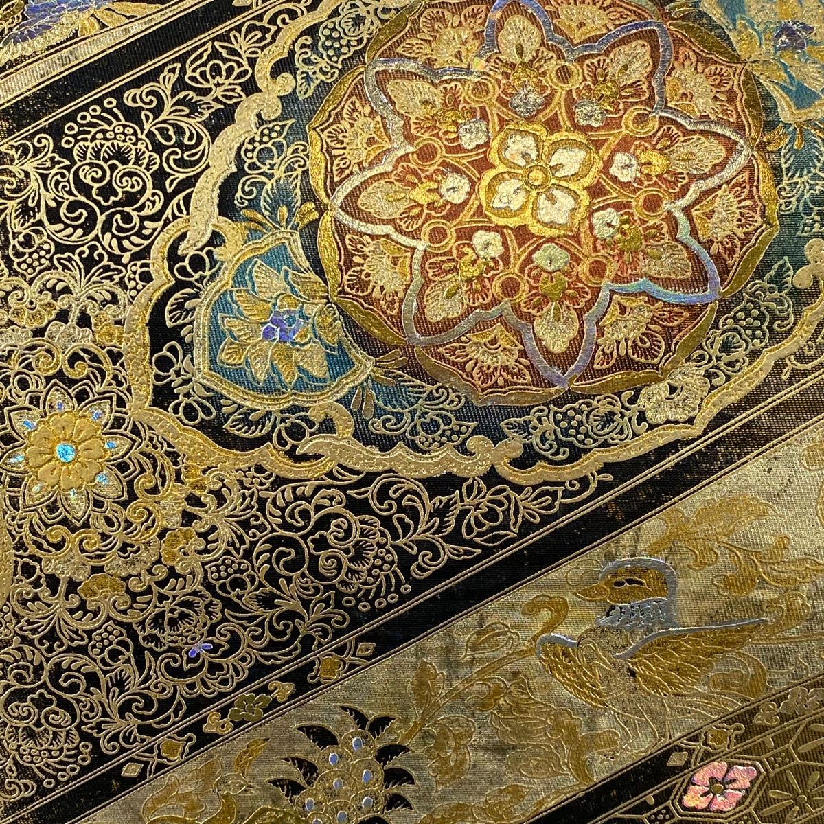 袋帯 秀品 落款 華文 鳥 金銀彩 黒 六通 正絹