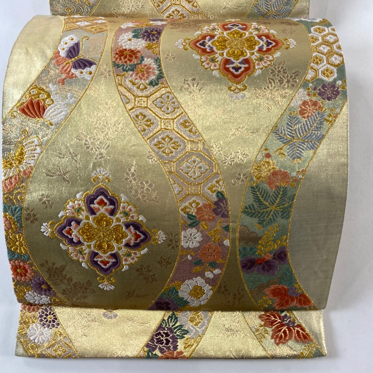 袋帯 秀品 華文 蝶々 箔 金糸 金色 六通 正絹