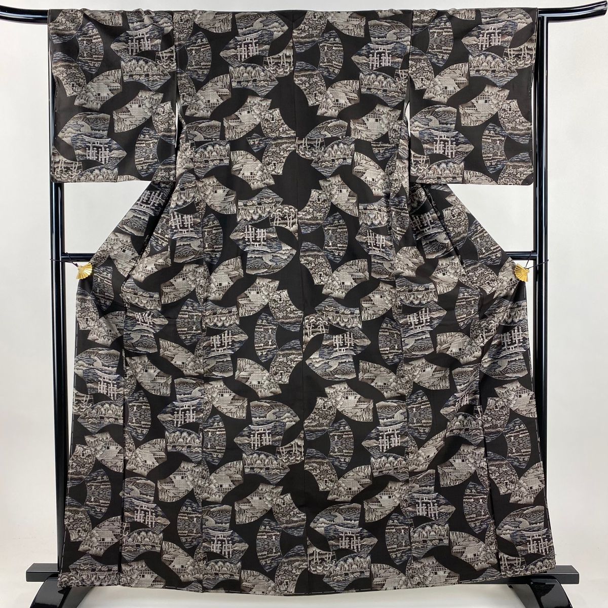 大島紬 身丈165 cm 裄丈66 M 袷 12マルキ 純泥染 ほていや 証紙 扇面 風景 焦茶色 正絹