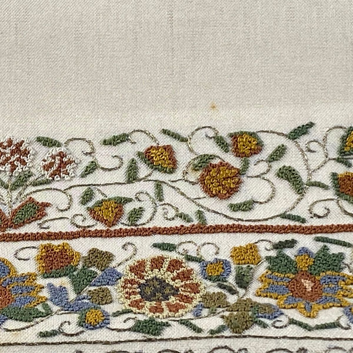  袋帯 華文 草花 相良刺繍 金糸 クリーム お太鼓柄 正絹 袋帯 帯