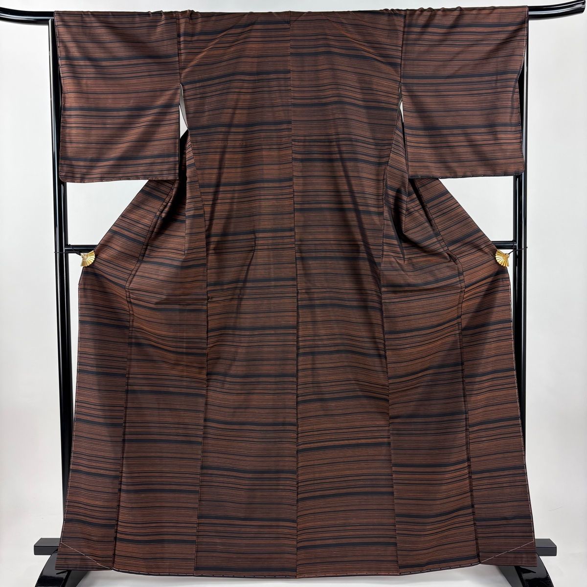 大島紬 身丈166 cm 裄丈67 M 袷 証紙 縞 茶色 正絹