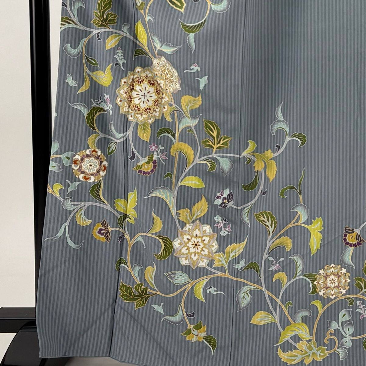 訪問着 身丈165.5 cm 裄丈66.5 M 袷 華文 花唐草 金糸 金彩 青灰色 正絹